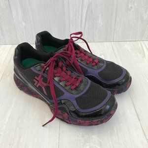 KURU Womens Black and Purple Athletic Sneakers
